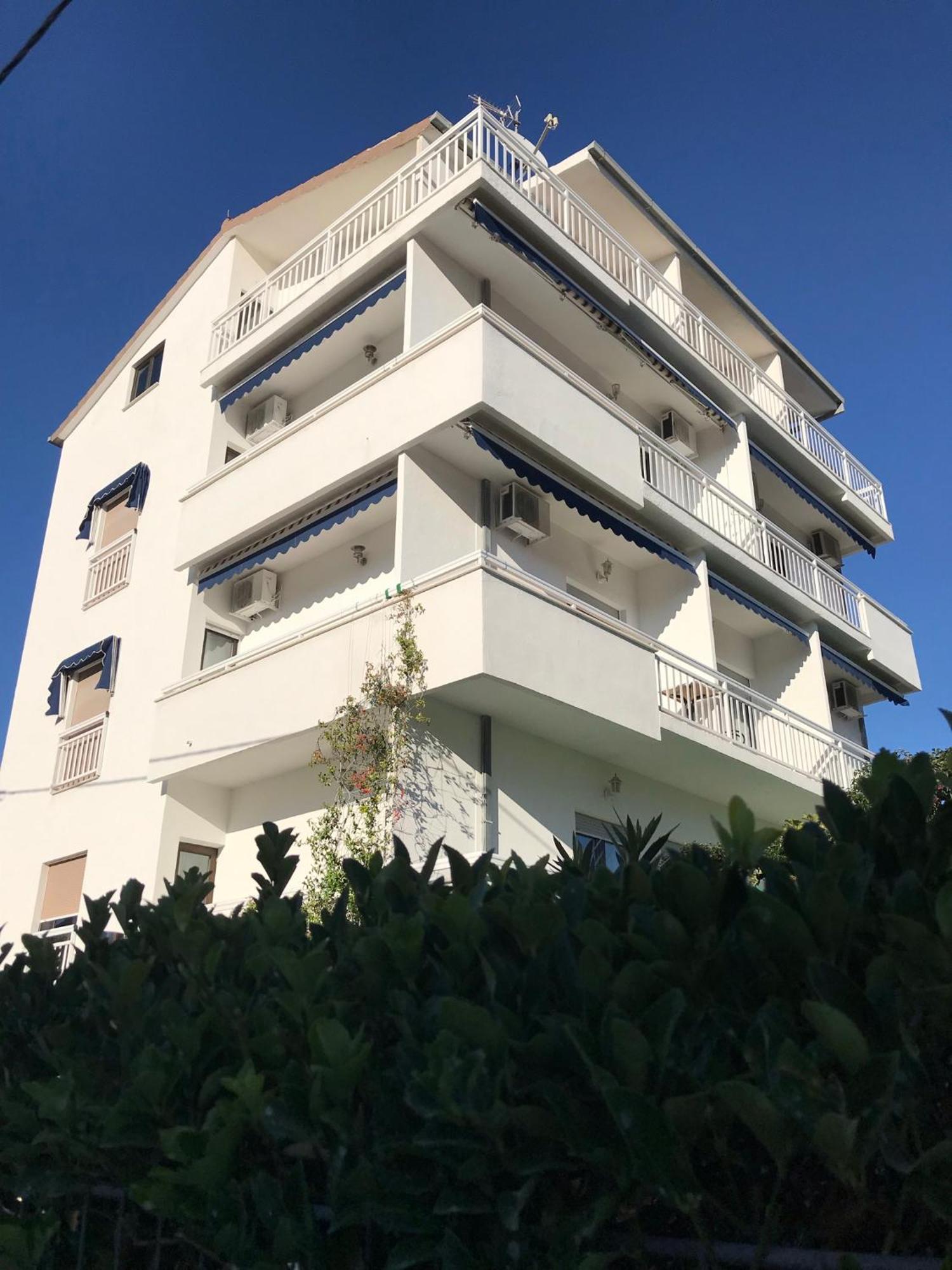 Apartments Ruza Kaštela エクステリア 写真